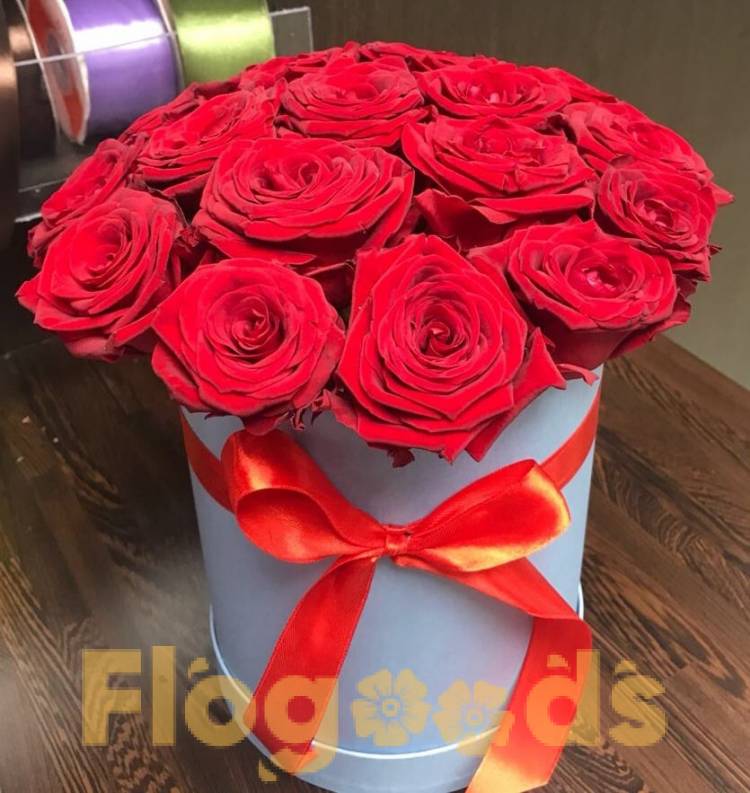 Шляпная коробка «Мои чувства» за 13 588,80 руб.